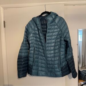 Mountain Hardwear Women’s Ghost Hoody